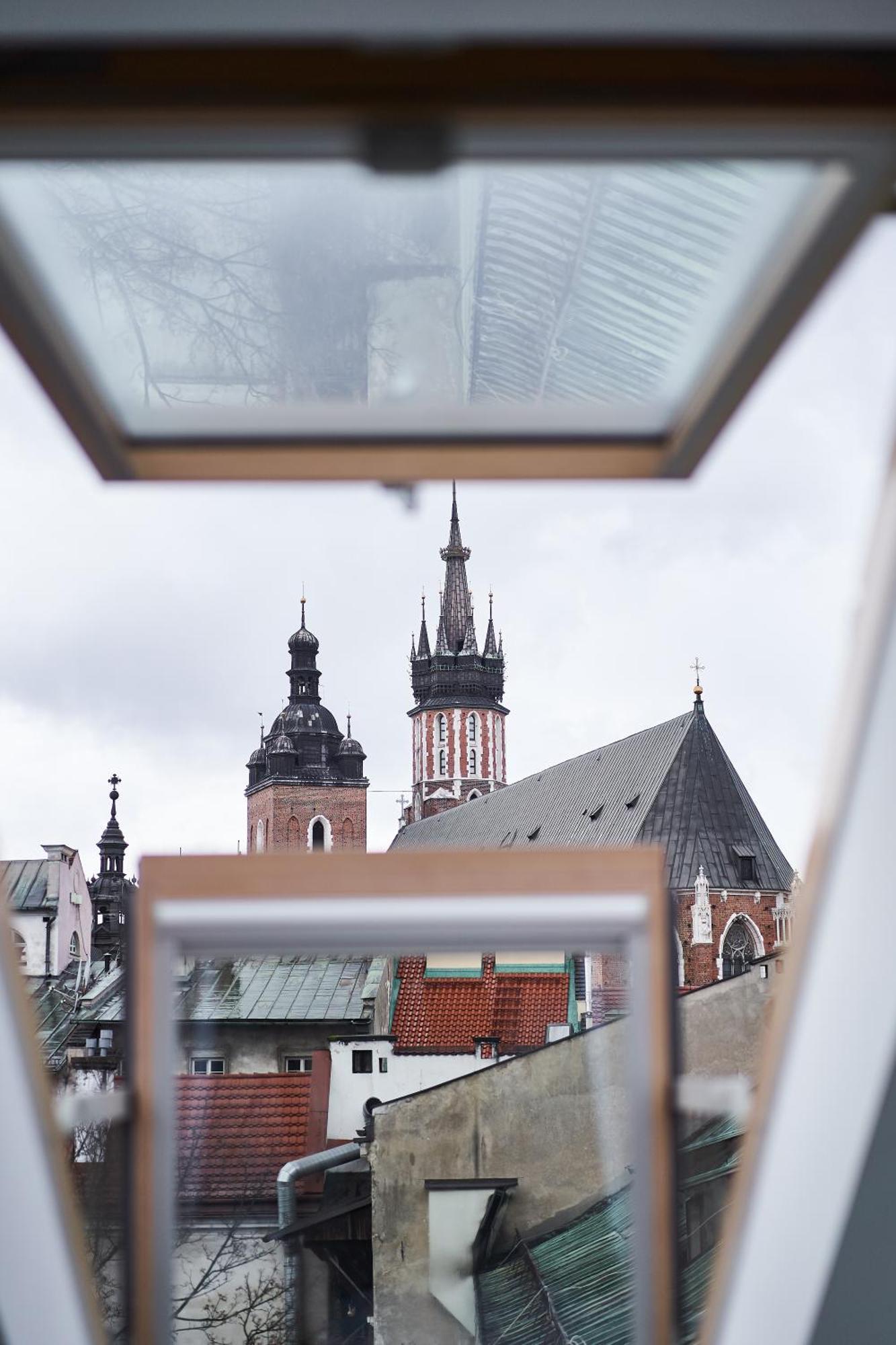 Unique Design Loft In Middle Of Centre Of Old Town With Netflix Leilighet Krasków Eksteriør bilde